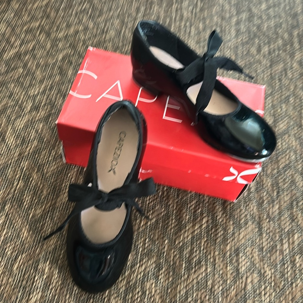 Girls Capezio Shoes